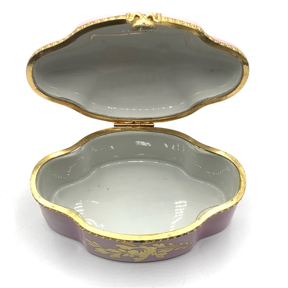Vintage Limoges France Pink Porcelain Trinket Box Gold Gilt Floral - Picture 10 of 16